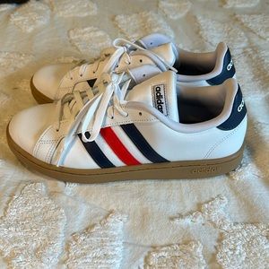 Like new Adidas Grand Court. Size 9.5-US.